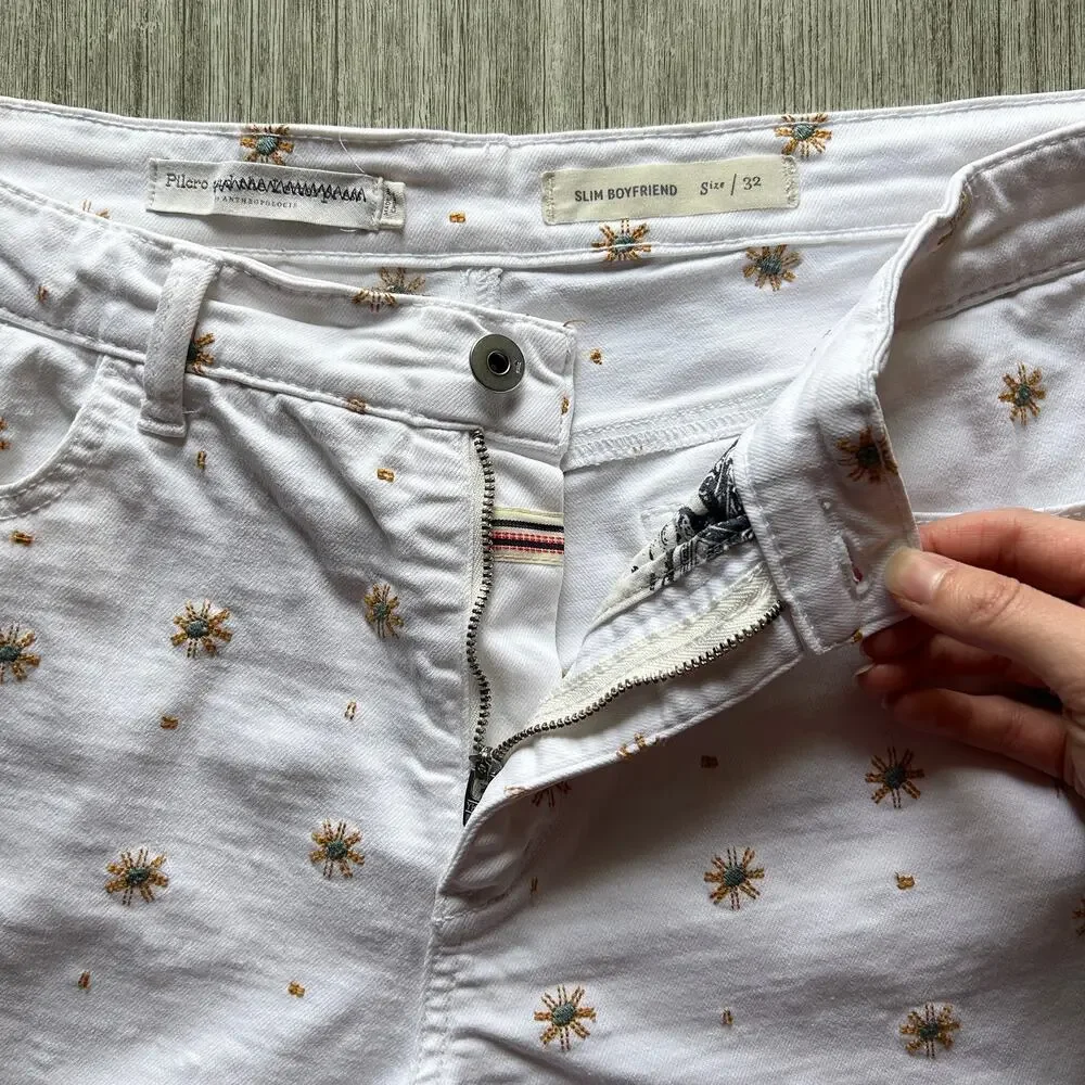 Anthropologie White Sun Embroidered Pattern Stretch Raw Hem Denim Shorts Size 32 - Picture 5 of 9